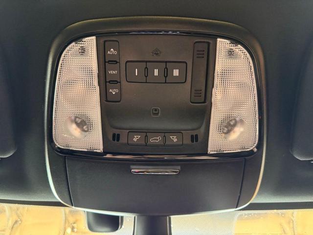Photo of 2025 Destroyer Gray Clearcoat Dodge Durango