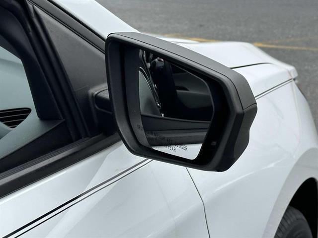 Photo of 2020 Summit White Chevrolet Equinox