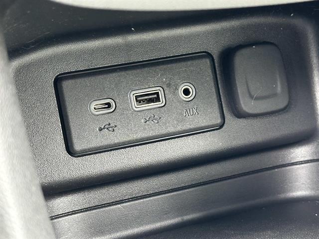 Photo of 2020 Summit White Chevrolet Equinox
