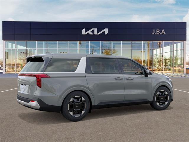Photo of 2025 Ceramic Silver Kia Carnival