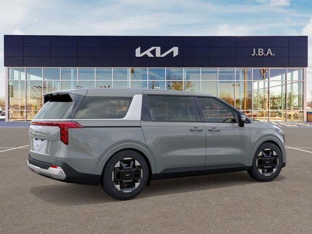 Photo of 2025 Ceramic Silver Kia Carnival