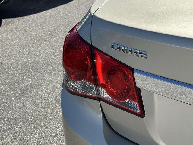 Photo of 2014 Champagne Silver Chevrolet Cruze