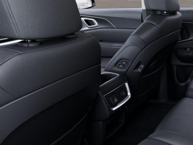 Photo of 2025 Astra Blue Kia Carnival
