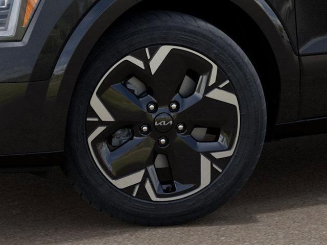 Photo of 2025 Gray Kia Niro EV