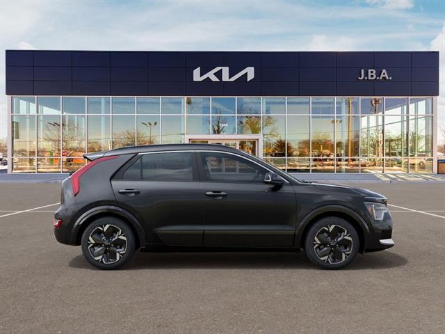Photo of 2025 Gray Kia Niro EV