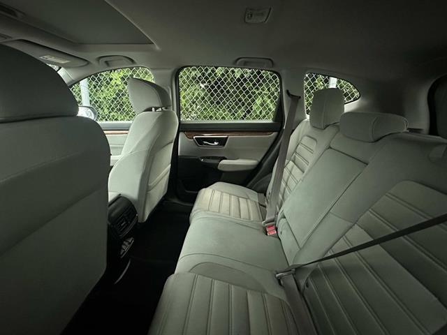 Photo of 2018 Gray Honda CR-V