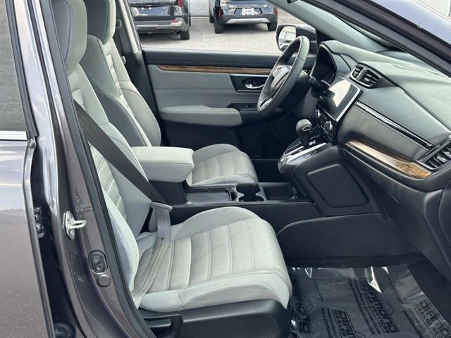 Photo of 2018 Gray Honda CR-V