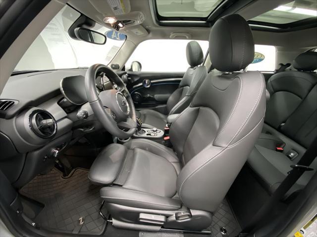 Photo of 2024 Melting Silver III Metallic MINI Hardtop