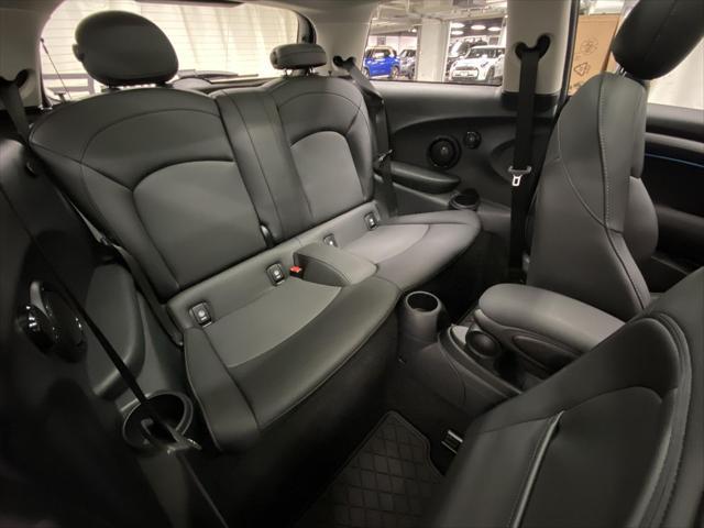 Photo of 2024 Melting Silver III Metallic MINI Hardtop
