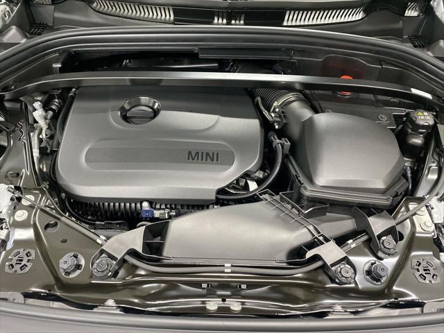 Photo of 2025 Nanuq White Metallic MINI Countryman