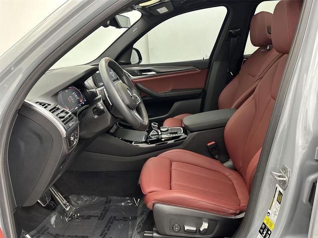 Photo of 2024 Brooklyn Grey Metallic BMW X3