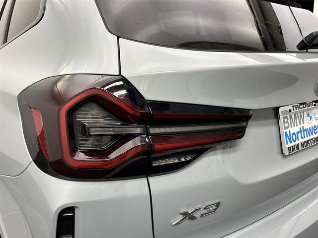 Photo of 2024 Brooklyn Grey Metallic BMW X3
