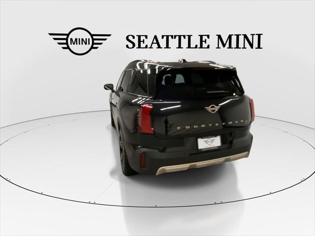 Photo of 2025 Midnight Black II Metallic MINI Countryman