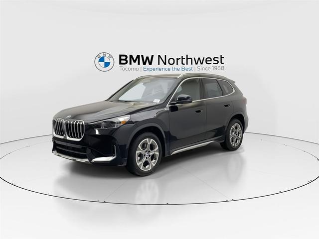 Photo of 2025 Black Sapphire Metallic BMW X1