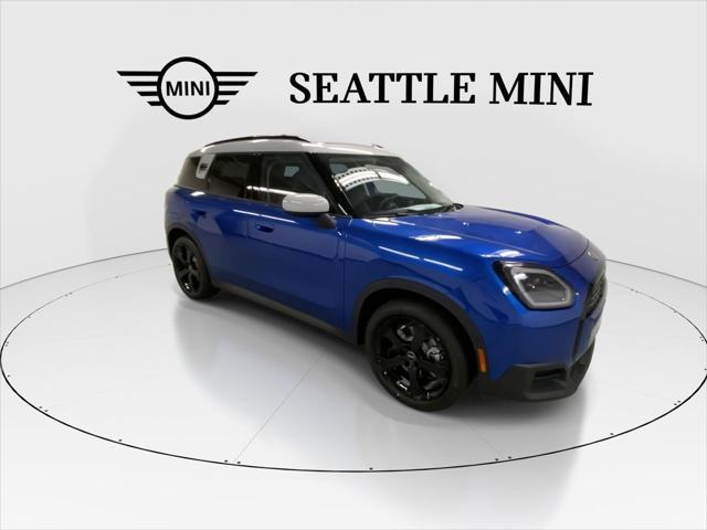 Photo of 2025 Blazing Blue Metallic MINI Countryman