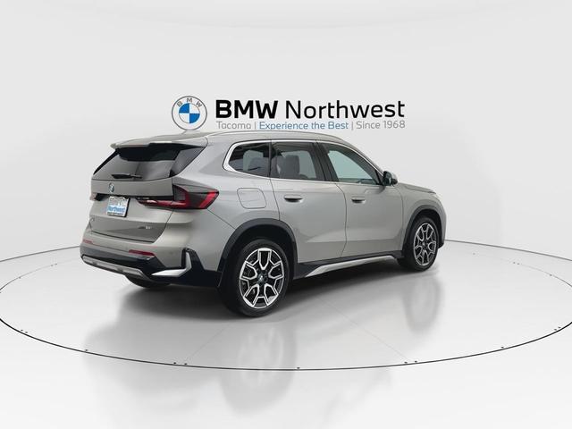 Photo of 2024 SPACE_SILVER BMW X1
