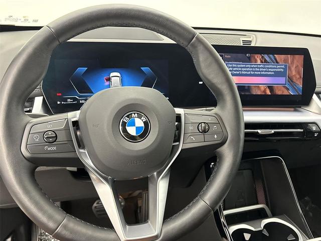 Photo of 2024 SPACE_SILVER BMW X1