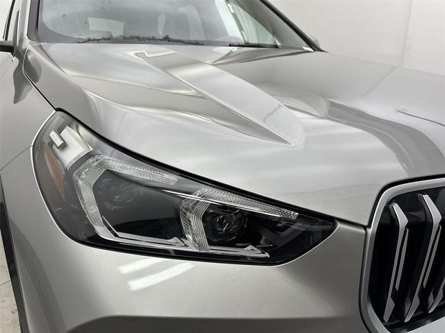 Photo of 2024 SPACE_SILVER BMW X1