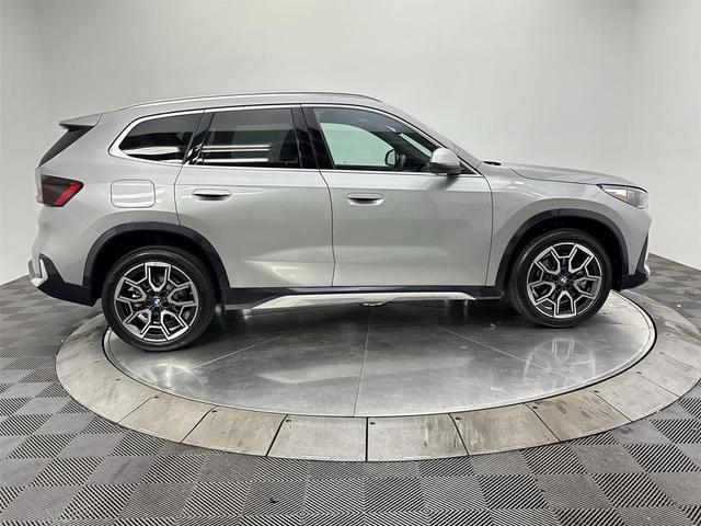 Photo of 2024 SPACE_SILVER BMW X1