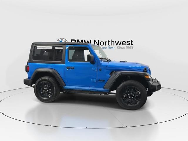 Photo of 2022 Hydro Blue Pearlcoat Jeep Wrangler
