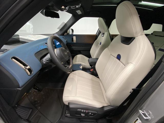 Photo of 2025 Melting Silver III Metallic MINI Countryman