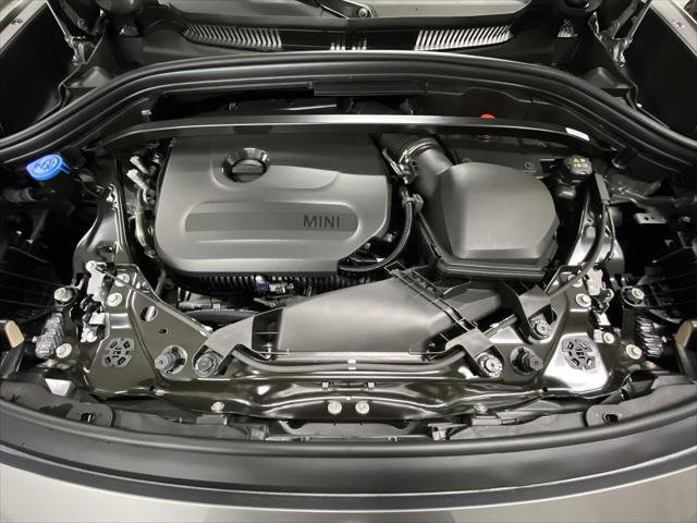 Photo of 2025 Melting Silver III Metallic MINI Countryman