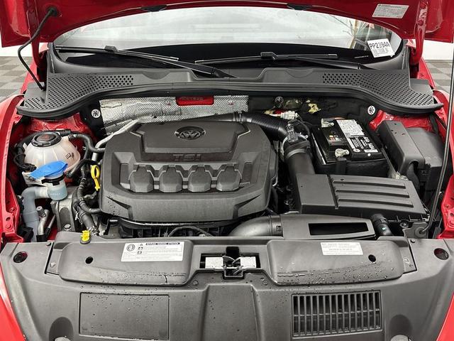 Photo of 2018 Tornado Red/Black Roof Volkswagen Beetle