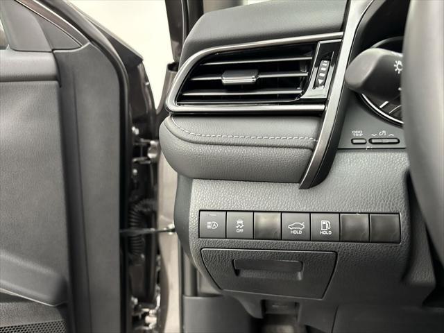 Photo of 2024 Predawn Gray Mica Toyota Camry