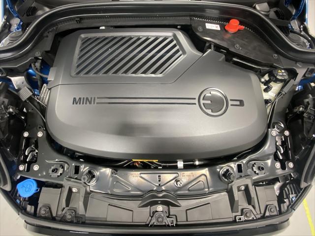 Photo of 2024 Island Blue Metallic MINI Hardtop