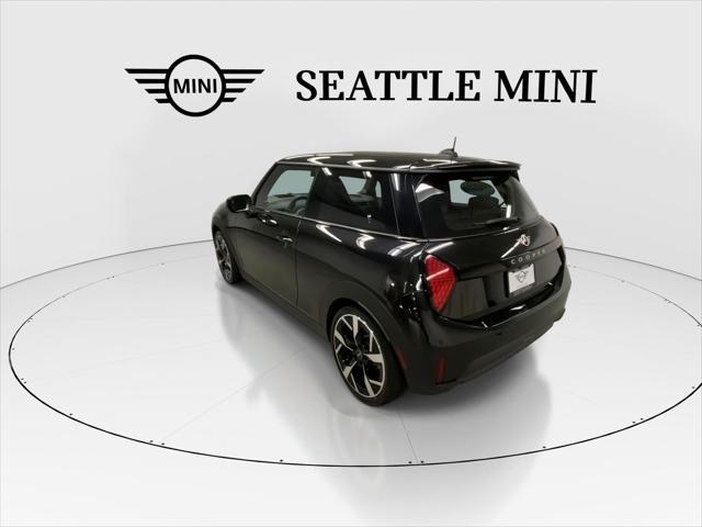 Photo of 2025 Midnight Black II Metallic MINI Hardtop