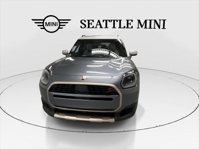Photo of 2025 Smokey Green Metallic MINI Countryman