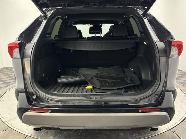 Photo of 2022 Magnetic Gray Metallic/Midnight Black Metallic Toyota RAV4 Hybrid
