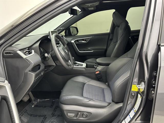 Photo of 2022 Magnetic Gray Metallic/Midnight Black Metallic Toyota RAV4 Hybrid