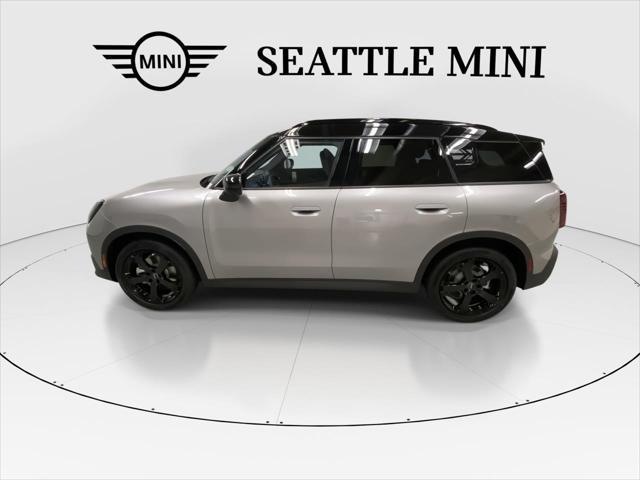 Photo of 2025 Melting Silver III Metallic MINI Countryman