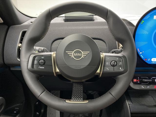 Photo of 2025 Melting Silver III Metallic MINI Countryman
