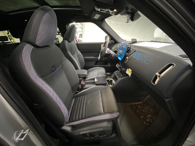 Photo of 2025 Melting Silver III Metallic MINI Countryman