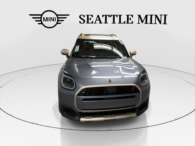 Photo of 2025 Smokey Green Metallic MINI Countryman