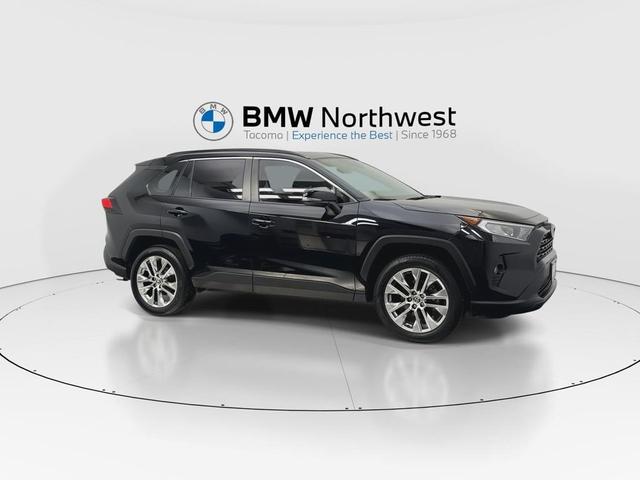 Photo of 2020 Midnight Black Metallic Toyota RAV4