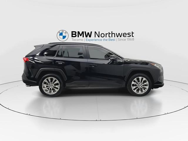 Photo of 2020 Midnight Black Metallic Toyota RAV4