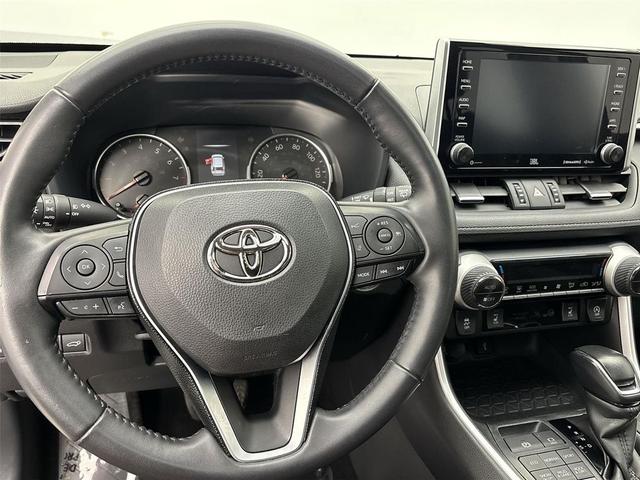 Photo of 2020 Midnight Black Metallic Toyota RAV4