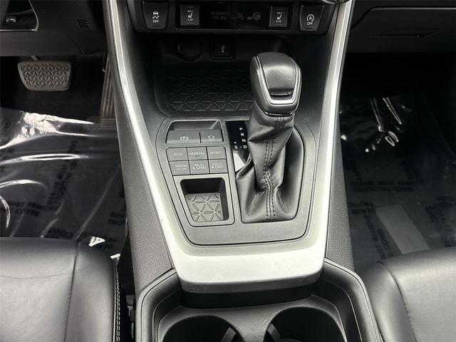 Photo of 2020 Midnight Black Metallic Toyota RAV4
