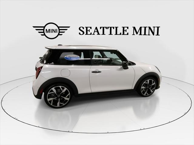 Photo of 2025 Nanuq White Metallic MINI Hardtop