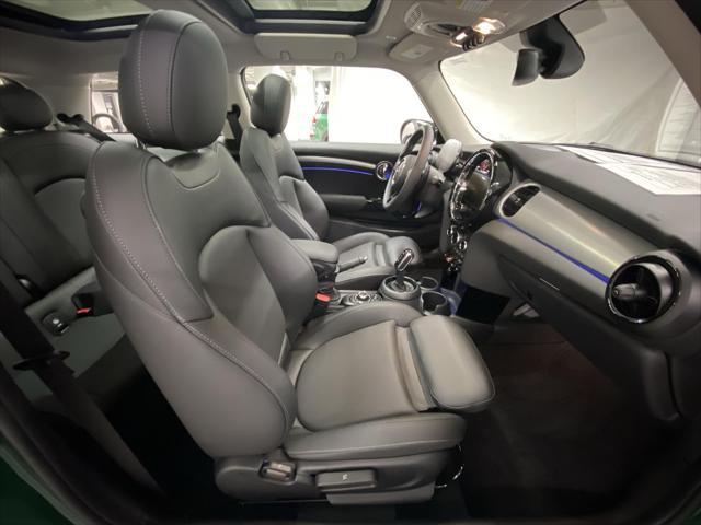 Photo of 2023 British Racing Green IV Metallic MINI Hardtop