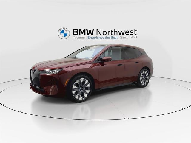 Photo of 2026 Aventurin Red Metallic BMW iX