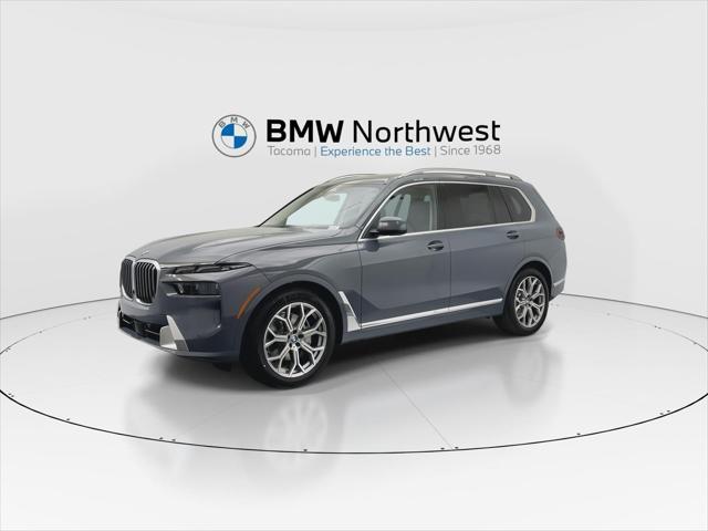 Photo of 2026 Sparkling Copper Metallic BMW X7
