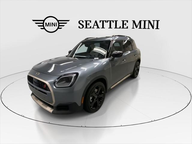 Photo of 2025 Smokey Green Metallic MINI Countryman