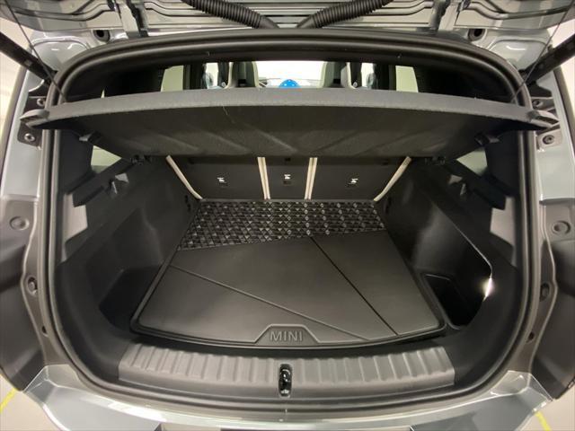 Photo of 2025 Smokey Green Metallic MINI Countryman