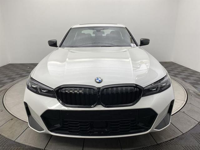 Photo of 2025 Mineral White Metallic BMW 330