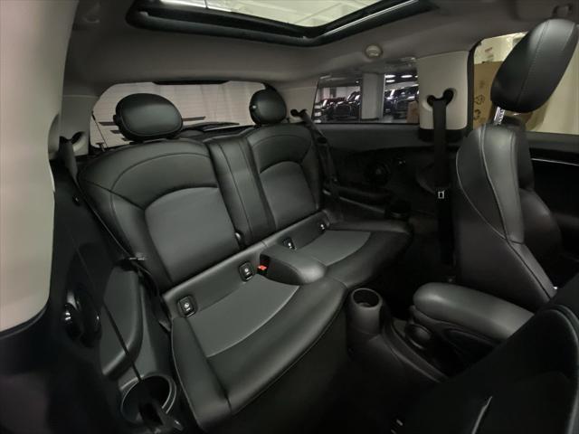 Photo of 2021 Midnight Black Metallic MINI Hardtop