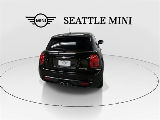 Photo of 2021 Midnight Black Metallic MINI Hardtop